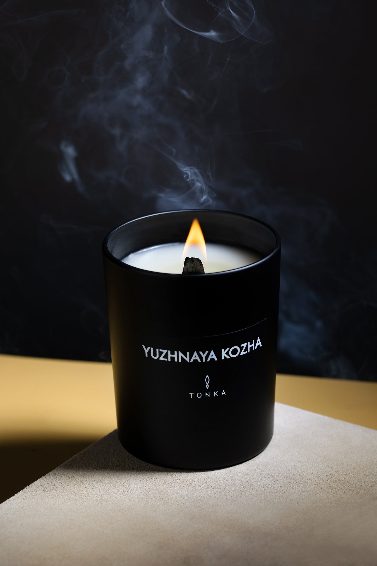 Candle Black Matt YUZHNAYA KOZHA